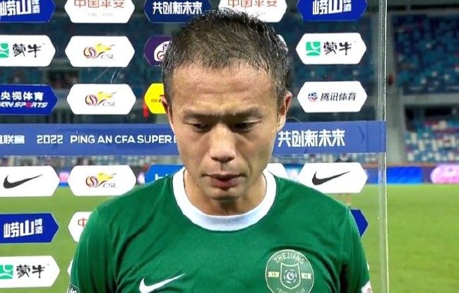 官方:亚森-彼得罗夫担任青岛海牛俱乐部主教练关于亚森·彼得罗夫担任青岛海牛足球俱乐部主教练的公告青岛海牛足球俱乐部与保加利亚籍教练亚森·彼得罗夫（Yasen Petrov）先生达成一致，他将担任新赛季青岛海牛一线队主教练。